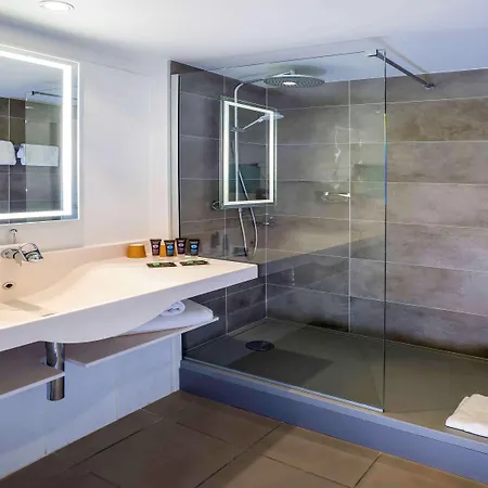 Novotel Centre Compans Caffarelli Hotel 4*