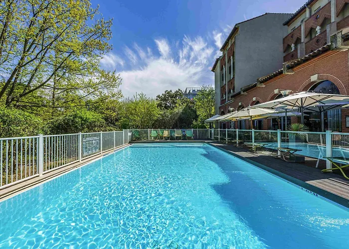 Novotel Centre Compans Caffarelli Отель 4*