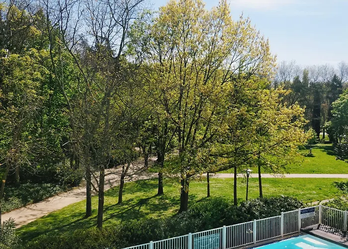 Отель Novotel Centre Compans Caffarelli Тулуза