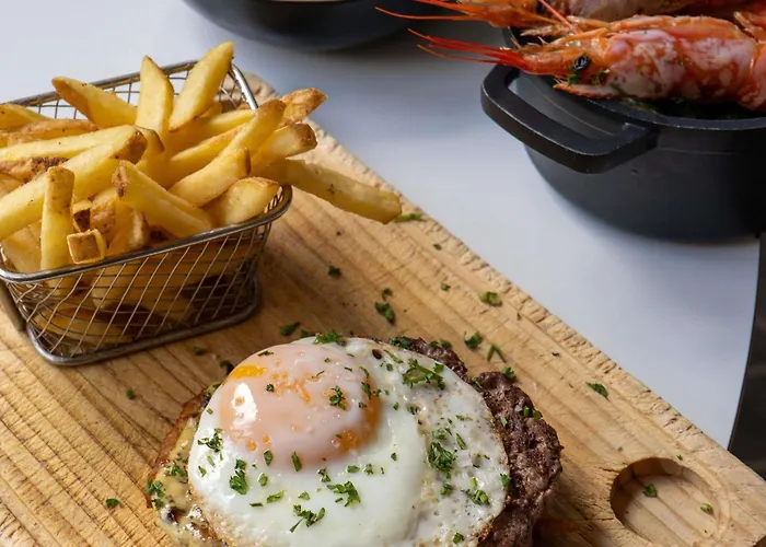 Novotel Centre Compans Caffarelli 4*