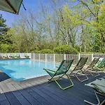 Novotel Centre Compans Caffarelli Hotel 4*
