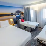 Novotel Centre Compans Caffarelli Hotel 4*