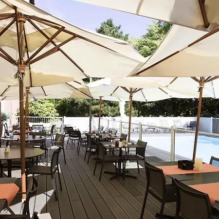 Novotel Centre Compans Caffarelli 4*