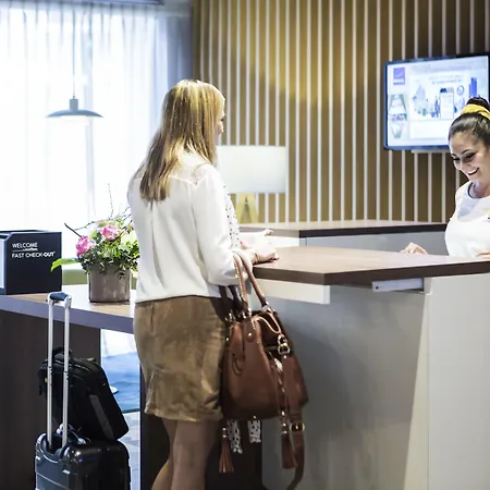 Novotel Centre Compans Caffarelli מלון טולוז