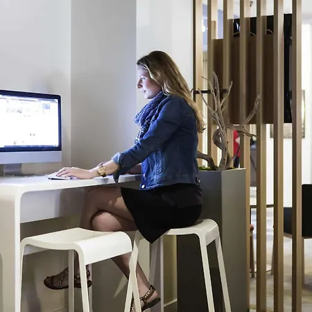 Novotel Centre Compans Caffarelli Hotel 4*