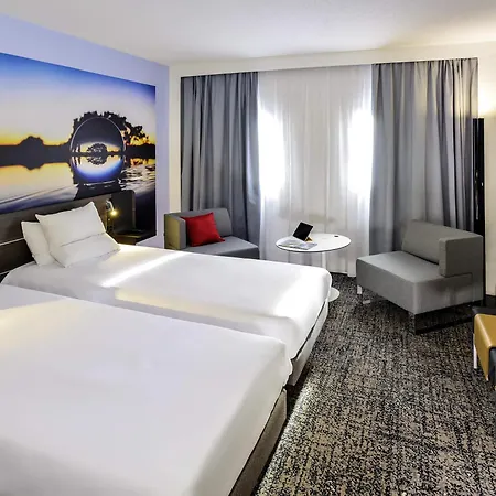 Novotel Centre Compans Caffarelli 4*