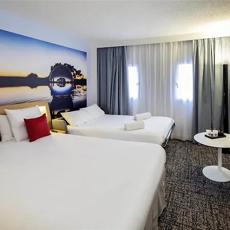 ノボテル サントル コンパン カッファレッリ 4*