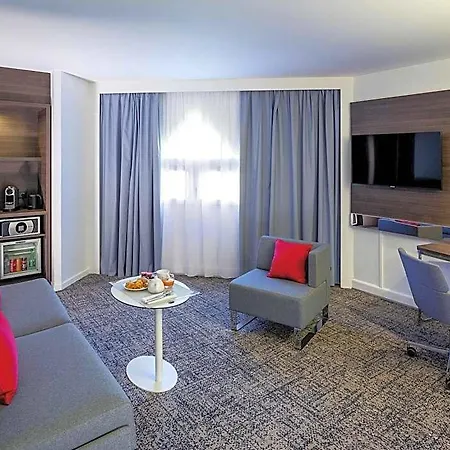 Hotel Novotel Centre Compans Caffarelli 4*