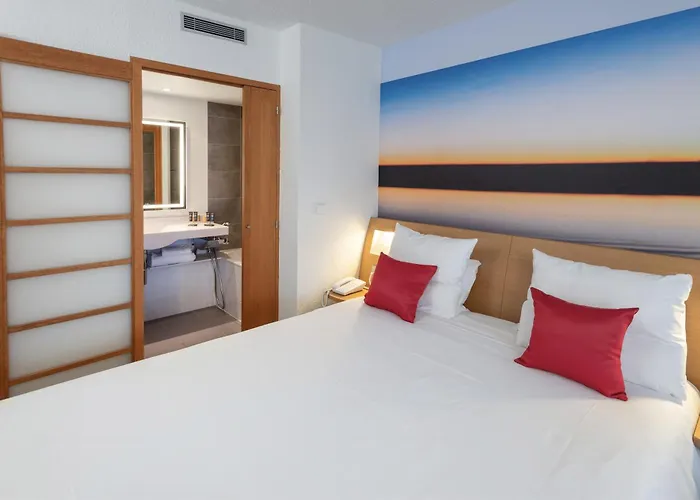 Novotel Centre Compans Caffarelli