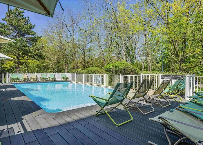 Novotel Centre Compans Caffarelli فندق 4*