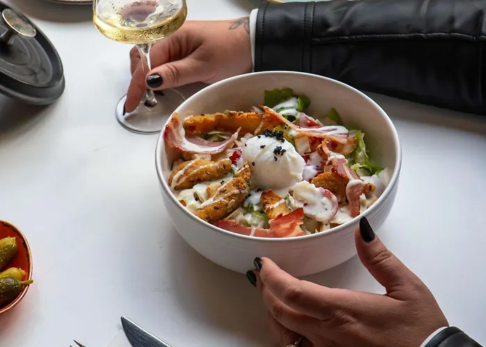 فندق Novotel Centre Compans Caffarelli 4*