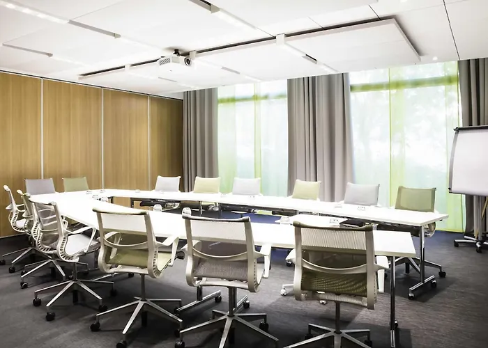 Novotel Centre Compans Caffarelli Hotel 4*