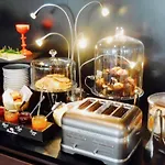 מלון Novotel Centre Compans Caffarelli 4*